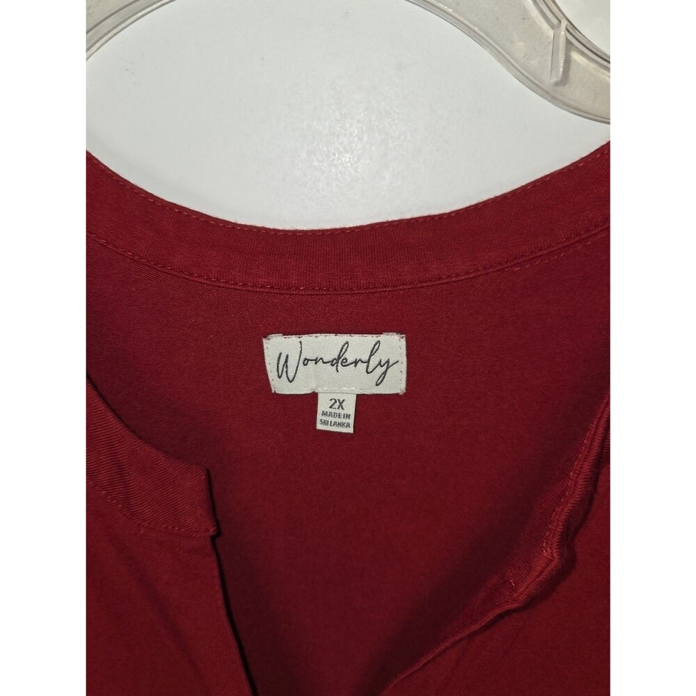 Wonderly Red Tiered Tunic Blouse - Picture 5 of 10